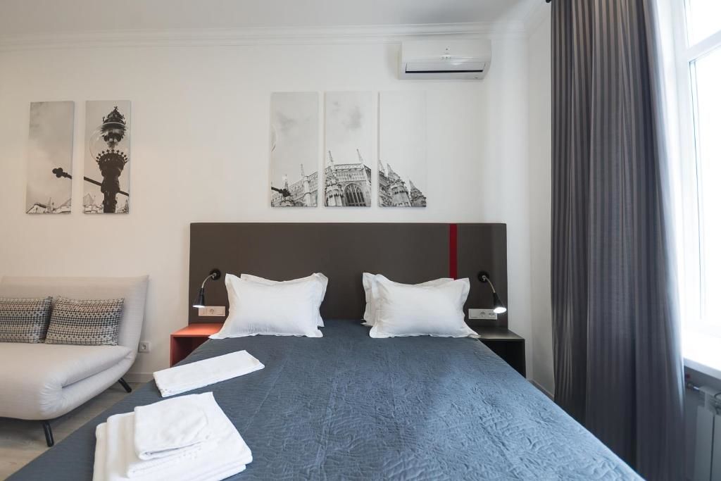 Апартаменты Partner Guest House Khreschatyk Киев