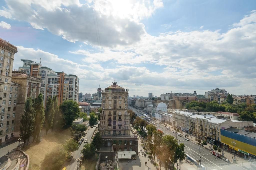 Апартаменты Partner Guest House Khreschatyk Киев