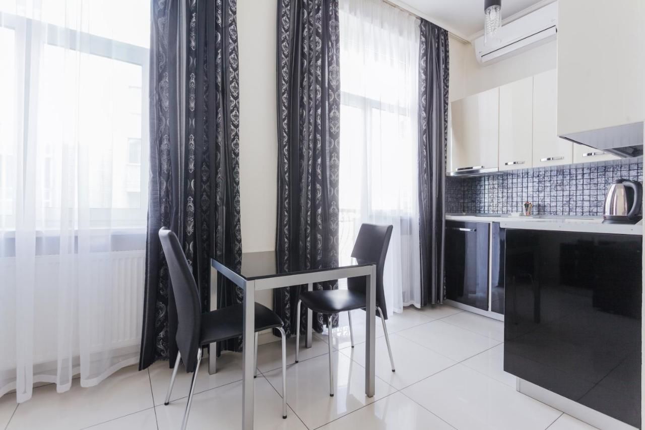 Апартаменты Partner Guest House Khreschatyk Киев-25