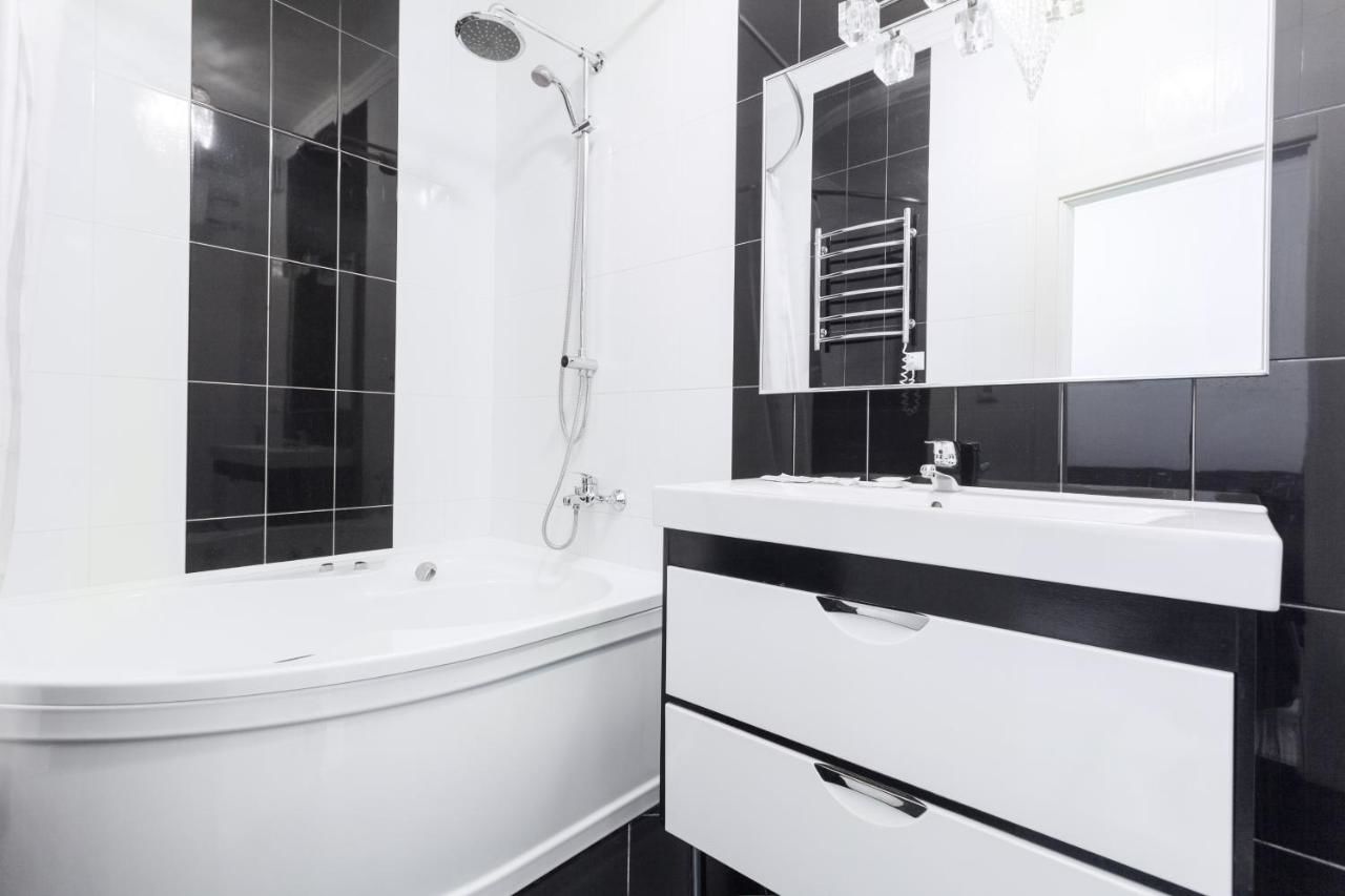 Апартаменты Partner Guest House Khreschatyk Киев-27