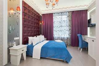 Апартаменты Partner Guest House Khreschatyk Киев Роскошный тихий полулюкс с душем - Крещатик, 15-1