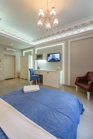 Апартаменты Partner Guest House Khreschatyk Киев Современный тихий полулюкс с душем - Крещатик, 15-4
