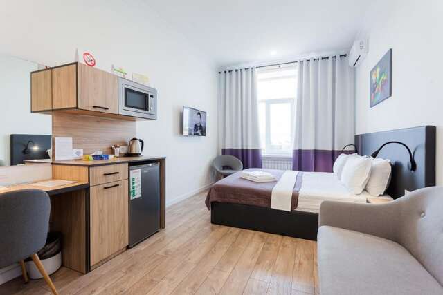 Апартаменты Partner Guest House Khreschatyk Киев-14