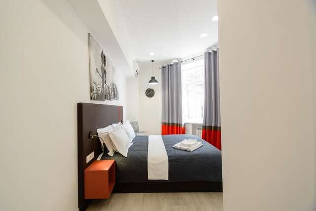 Апартаменты Partner Guest House Khreschatyk Киев-128
