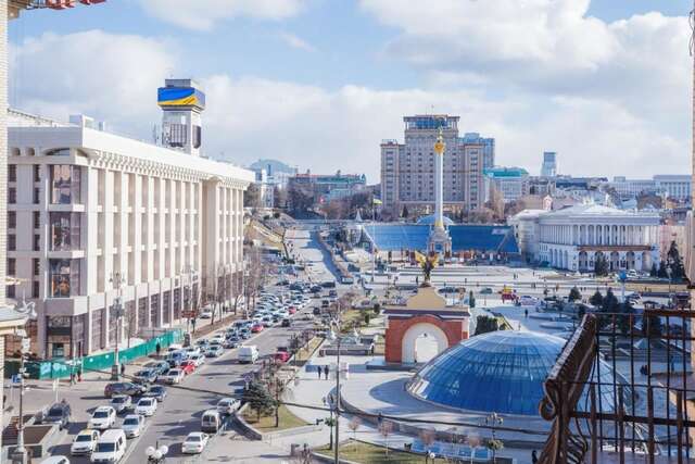 Апартаменты Partner Guest House Khreschatyk Киев-29