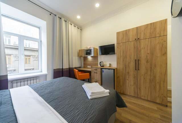 Апартаменты Partner Guest House Khreschatyk Киев-41