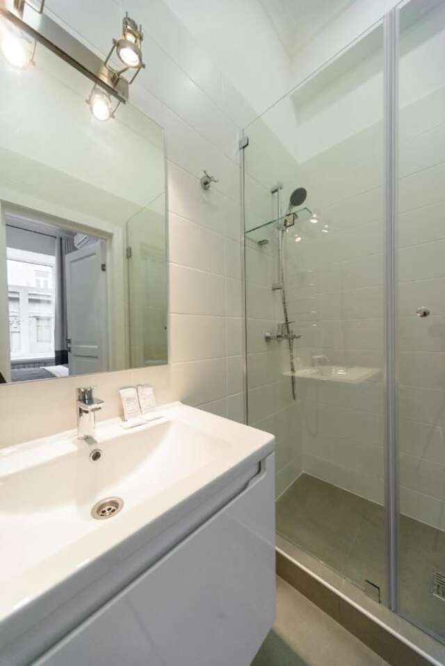 Апартаменты Partner Guest House Khreschatyk Киев-42