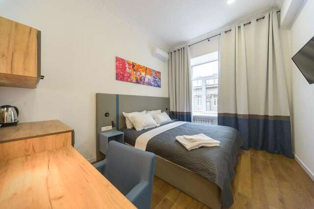 Апартаменты Partner Guest House Khreschatyk Киев-46