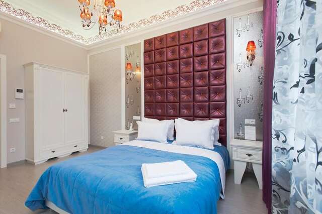 Апартаменты Partner Guest House Khreschatyk Киев-50