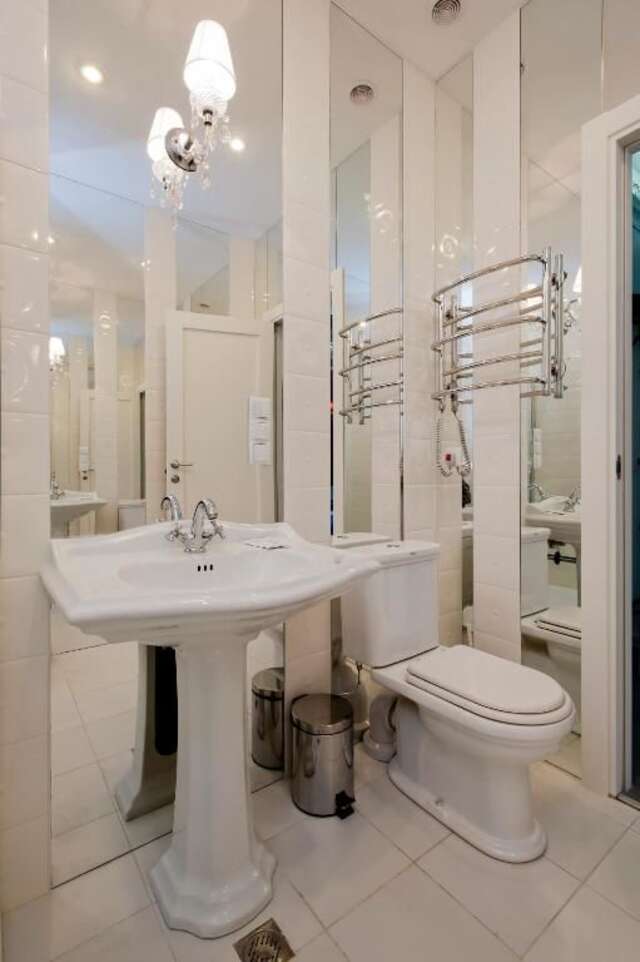 Апартаменты Partner Guest House Khreschatyk Киев-53