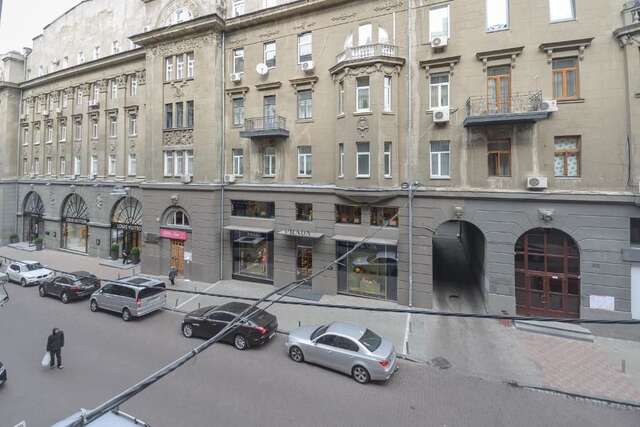 Апартаменты Partner Guest House Khreschatyk Киев-68