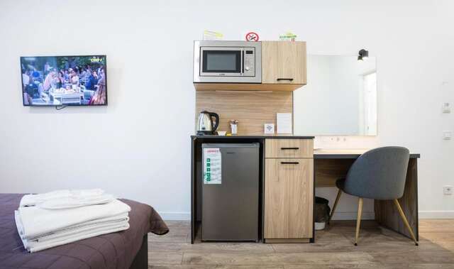 Апартаменты Partner Guest House Khreschatyk Киев-9