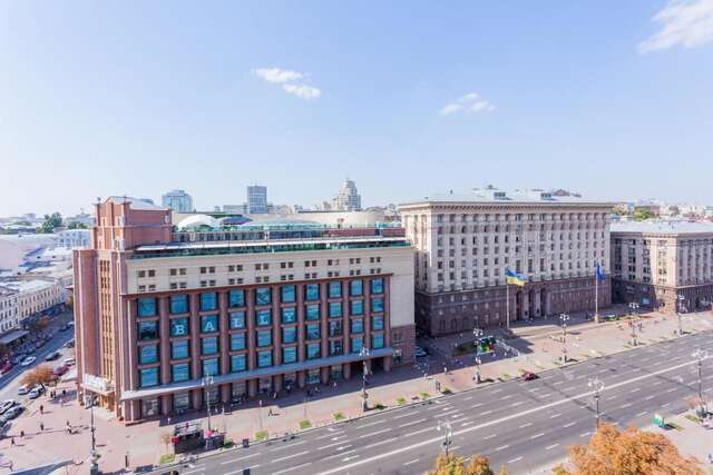 Апартаменты Partner Guest House Khreschatyk Киев-11