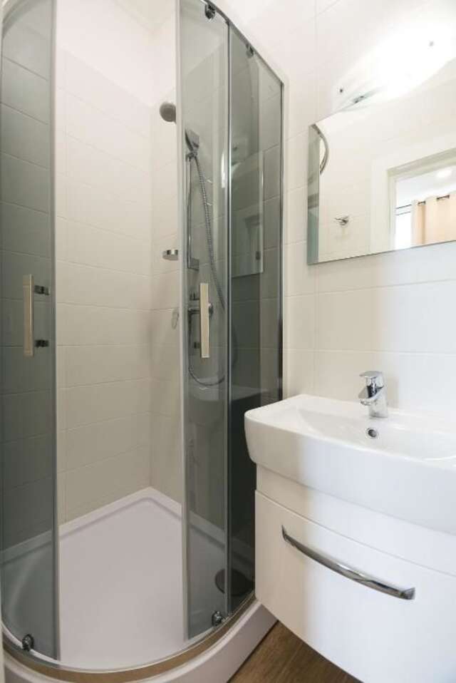 Апартаменты Partner Guest House Khreschatyk Киев-99